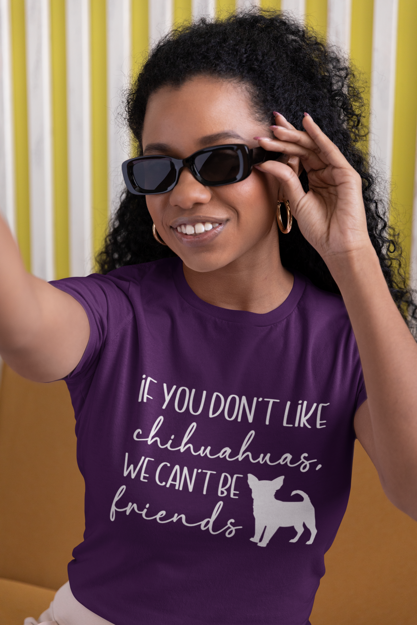 Lady wearing we can't be friends t-shirt